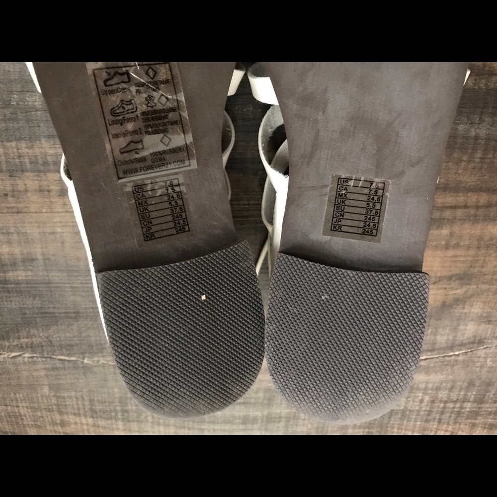 Forever 21 white sandals-worn once! - Picture 4 of 5